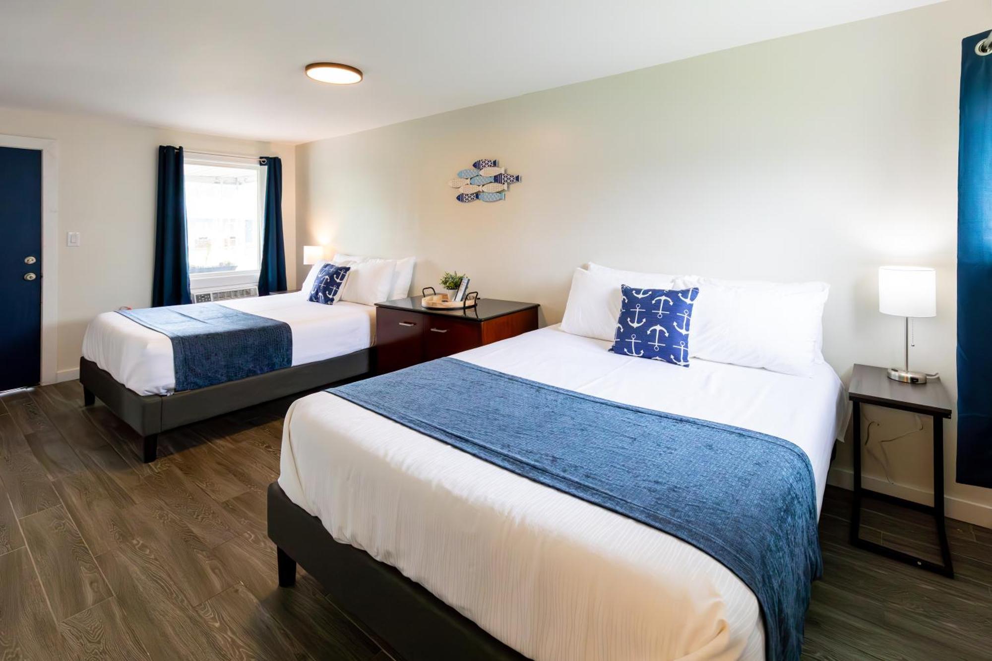 Anchor Bay Inn And Suites Sandusky Exterior photo
